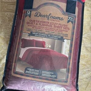 Dearfoams Red Cozy Comfort Quilt and Flannel Sheet Set 7 pc. Queen